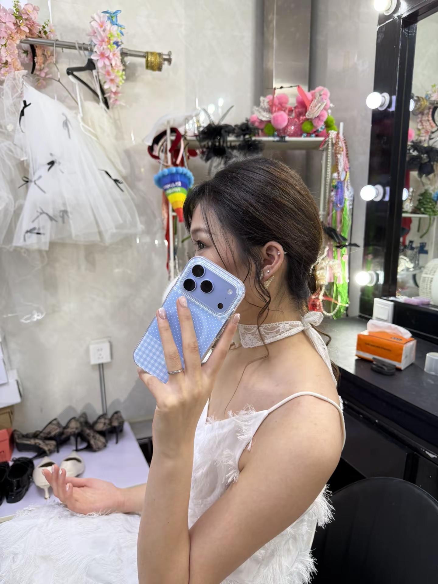 想我就给我打电话 我的电话是iphone 18 Pro 256G 冰川蓝色.