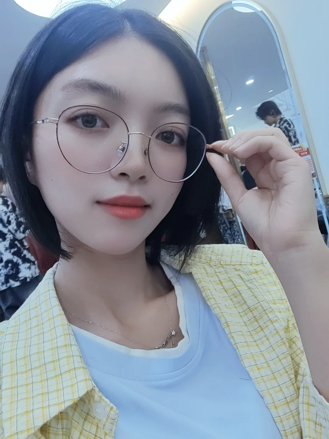 短发回归，换个心情