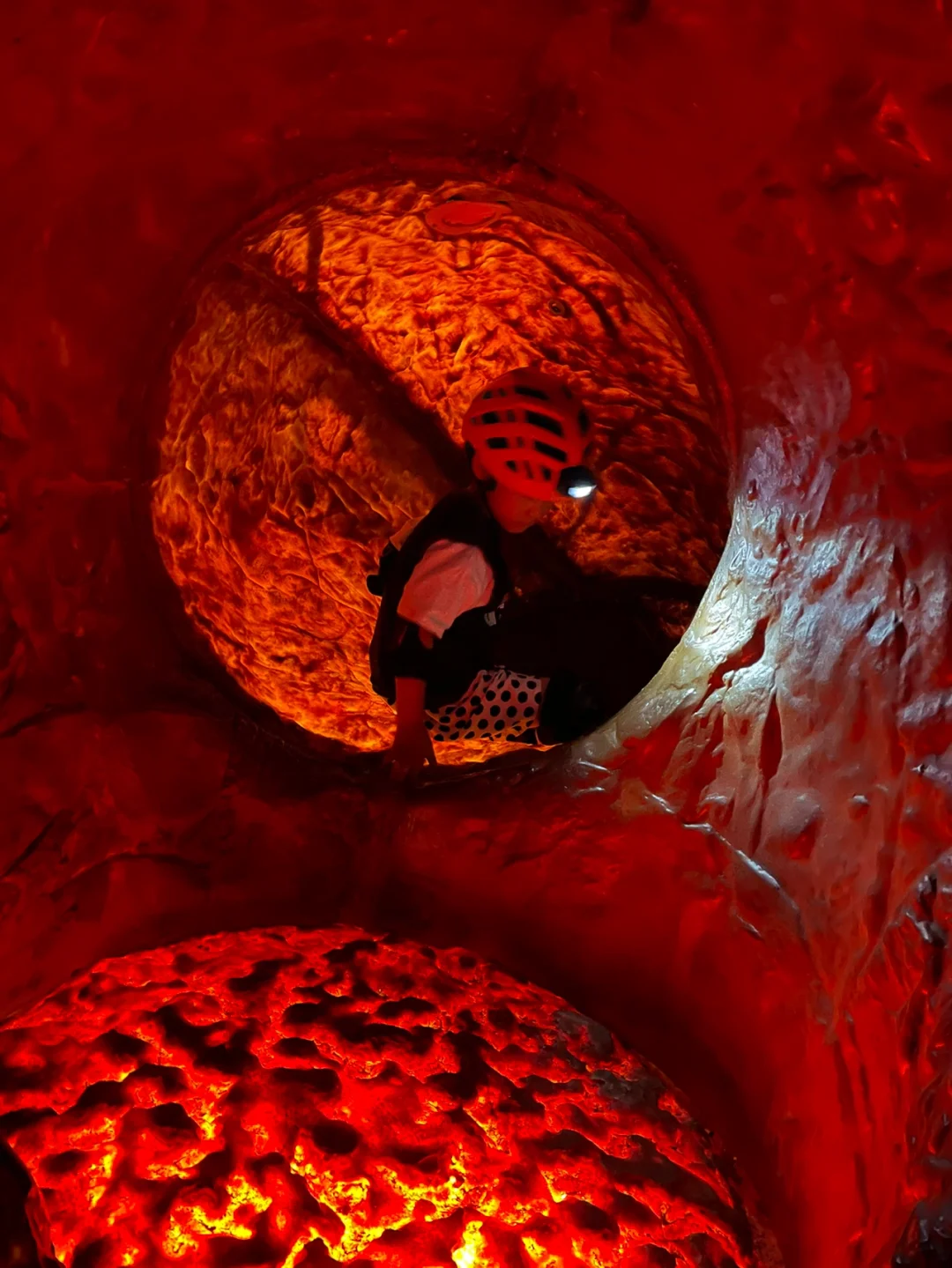 西安遛娃｜亲子探洞初体验