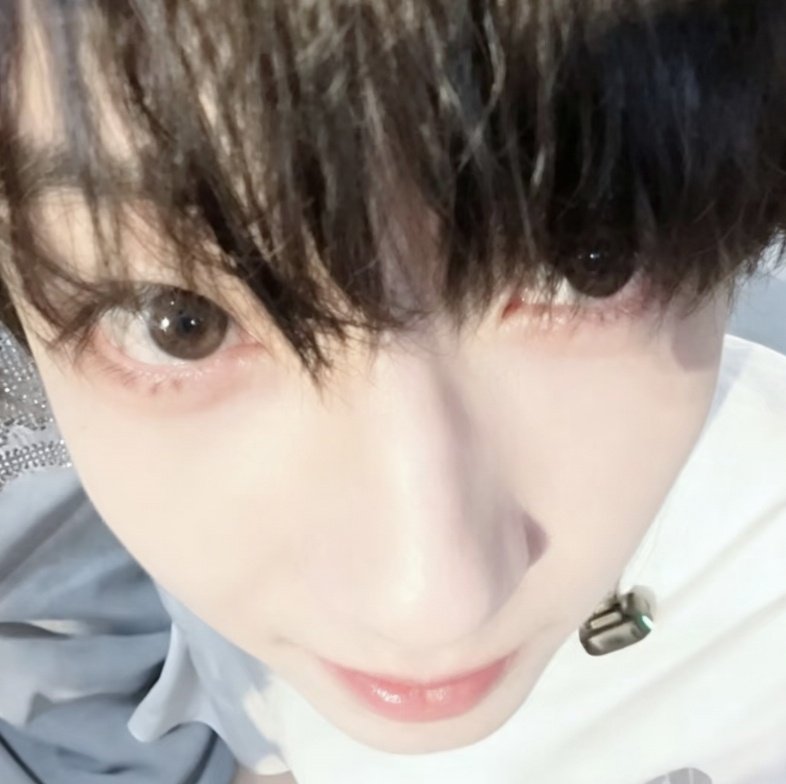 #杨博文发了70分钟的vlog#
杨博文一直用真心在对待粉丝[苦涩][爱你] ​