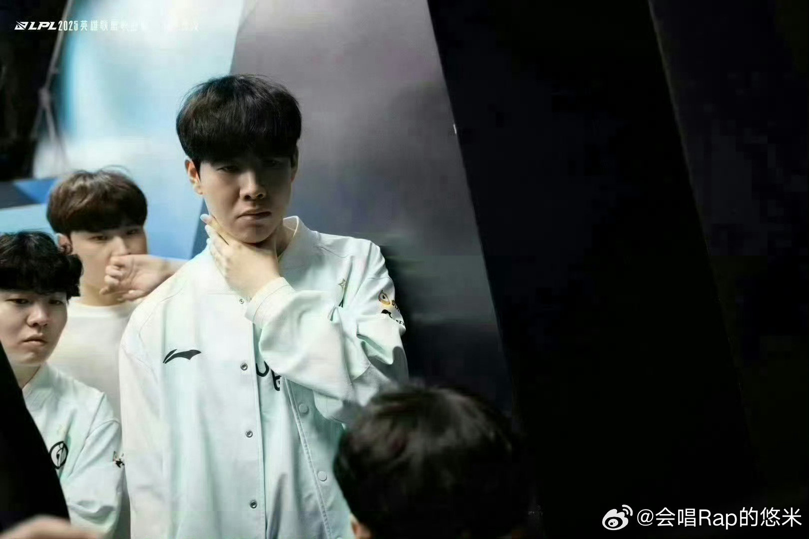 为什么那么多人恨TheShy，他也没干嘛呀，为什么那么多人恨TheShy

#TheShy季后赛数据##Karsa曝Ming聊天记录# ​