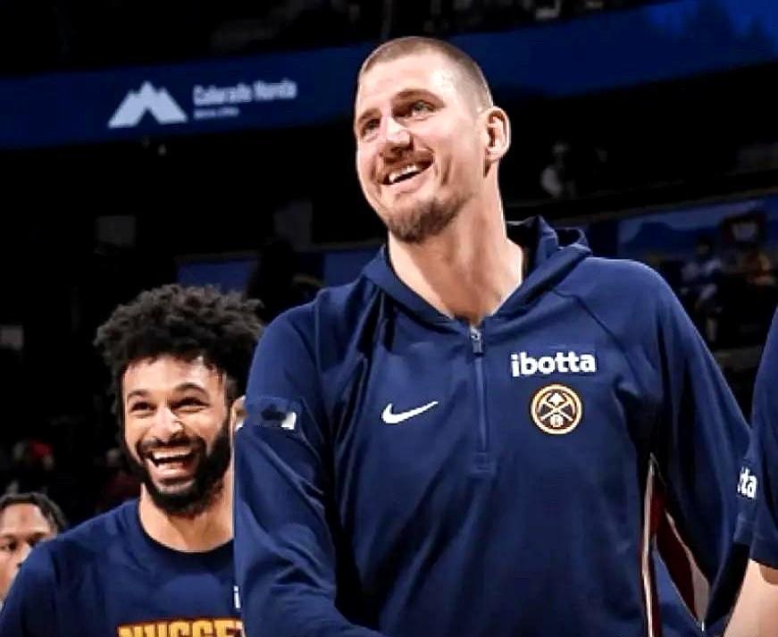 掘金队这是怎么了？！    1-3落后森林狼，眼看首轮就要回家。最让人...