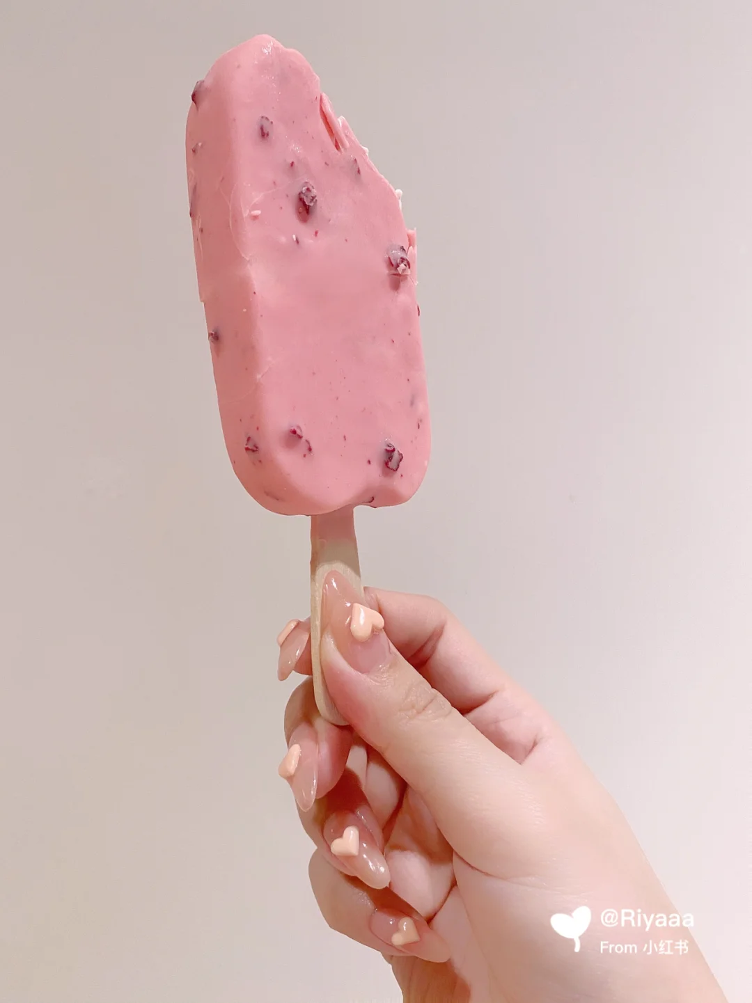 💕可爱多女孩就要做个可爱爱心美甲💅🏻