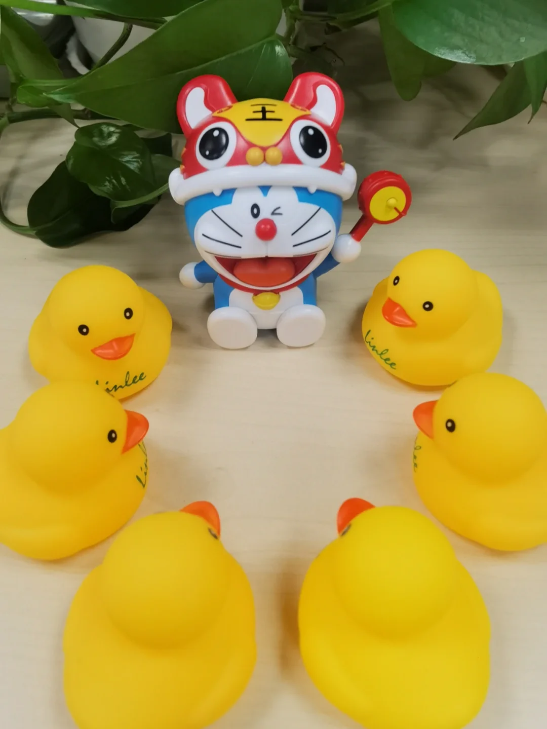 👉让鸭鸭和哆啦A梦开启新年神秘的仪式感