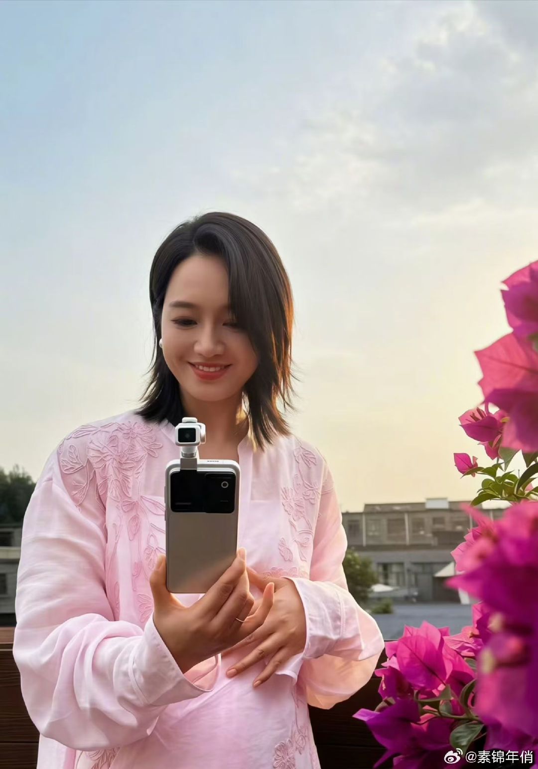 #荣耀Robot Phone# 随时随地记录生活#荣耀X80ProMax# ​