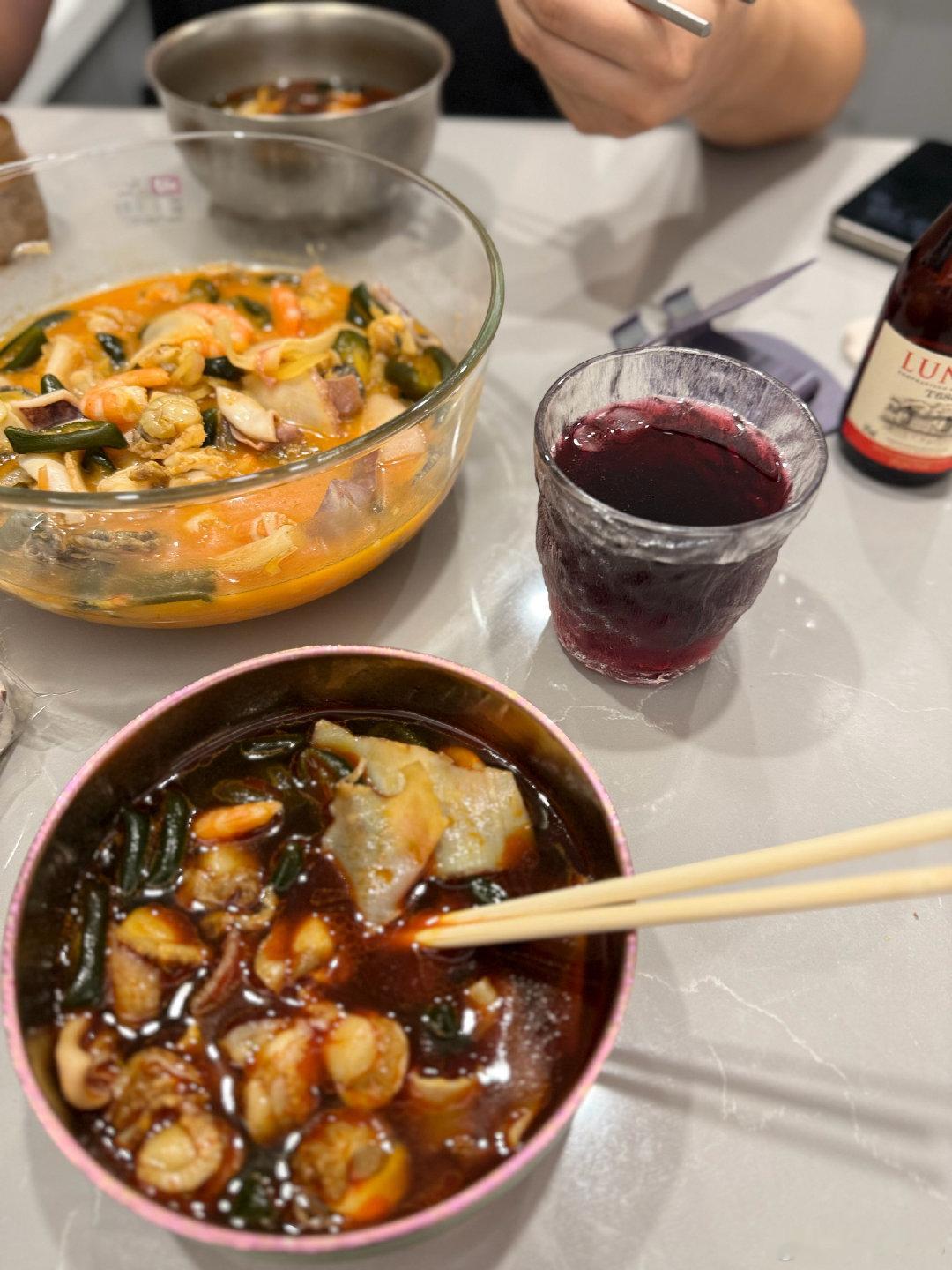 还得是山姆的呀👍🏻还不错也不是很辣，主要是食材很新鲜[抱一抱][抱一抱] ​