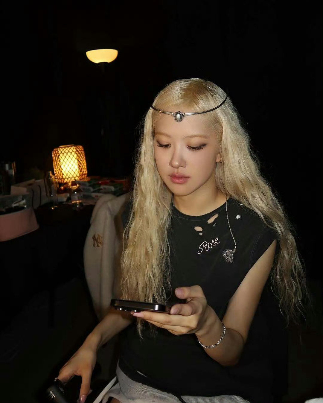 #ROSÉ[超话]##朴彩英 亚女一##朴彩英# 
喜欢你的人太多了 我太渺小了 ​