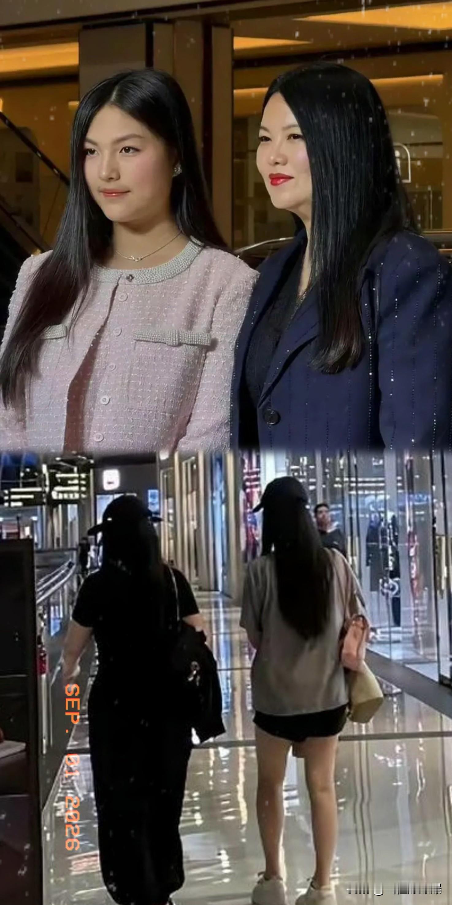 李湘在新加坡被拍到，
体重从160多斤瘦到110出头，
一下子小了一大圈，关键是一改往日的贵妇风，感觉终于回到了以前的松弛感。

大概率她真的要感谢自己，下定决心总是可以搞定的。以前早餐吃顶级和牛配鱼子酱，晚餐还要个调调，红酒加甜品，管不住嘴的日子，体重不会骗人。现在呢，早餐西兰花配水煮鱼，晚餐早早