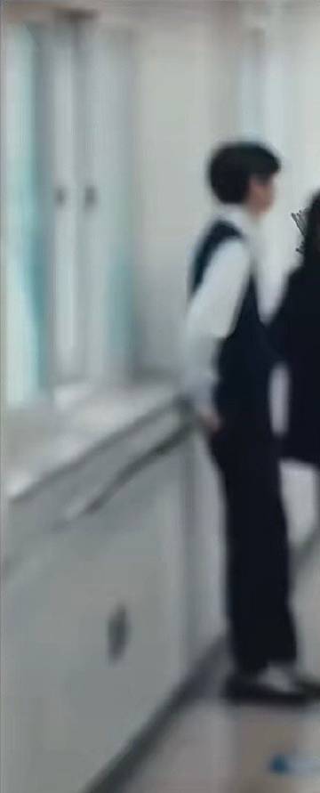 我也想和你一起踢球。 可惜我的球技太烂了<span class="ur...