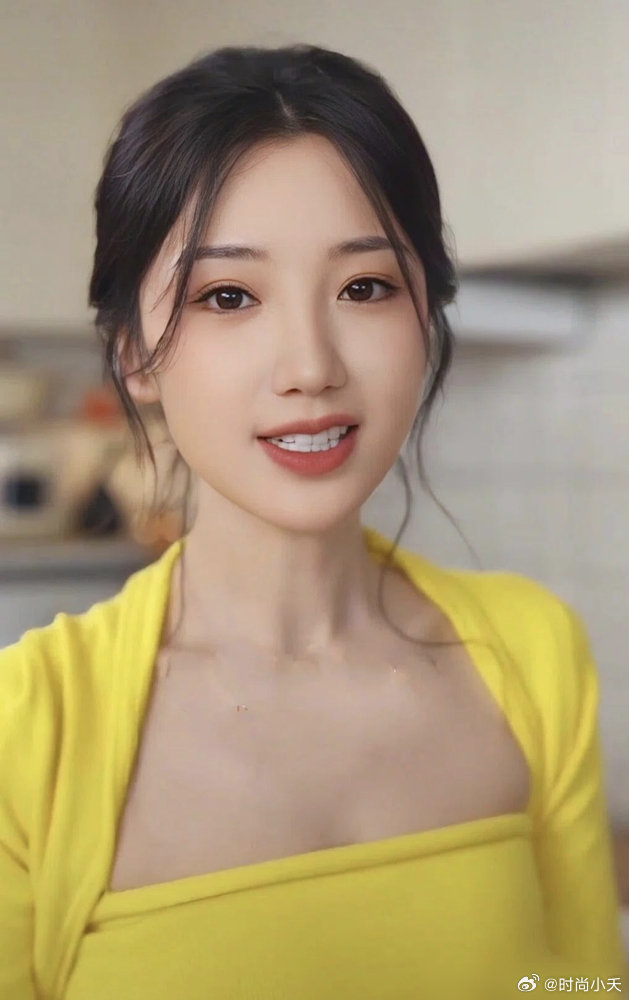 毛晓彤越来越少女，和原来完全不一样了[doge]。 ​