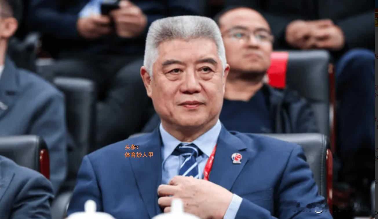 好消息！篮协重拳出击，打击非篮球动作，杜绝曾凡博受伤事件发生。 北京队...