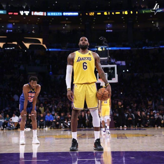 nba常规赛直播：今日湖人vs猛龙免费视频在线直播观赛入口+录像回放...
