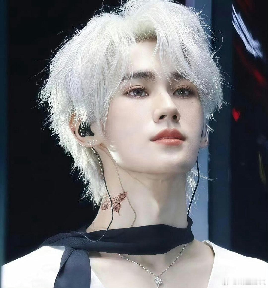 #张真源提名全球百大最帅面孔#时代少年团成员张真源已于2026年9月获得 TC candler “全球百大最帅面孔”首次提名。美国TC Candler评选的2026年“全球百大最帅面孔”（The 100 Most Handsome Faces of 2026）。目前为“首次提名”（1st Nomination），并非最终百大名单。#张真源[超话]# ​