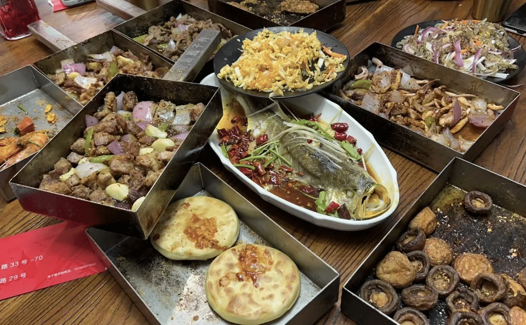现在中高考结束啦，各位小伙伴都准备好七八月份去哪玩了吗？没有的话看看小...