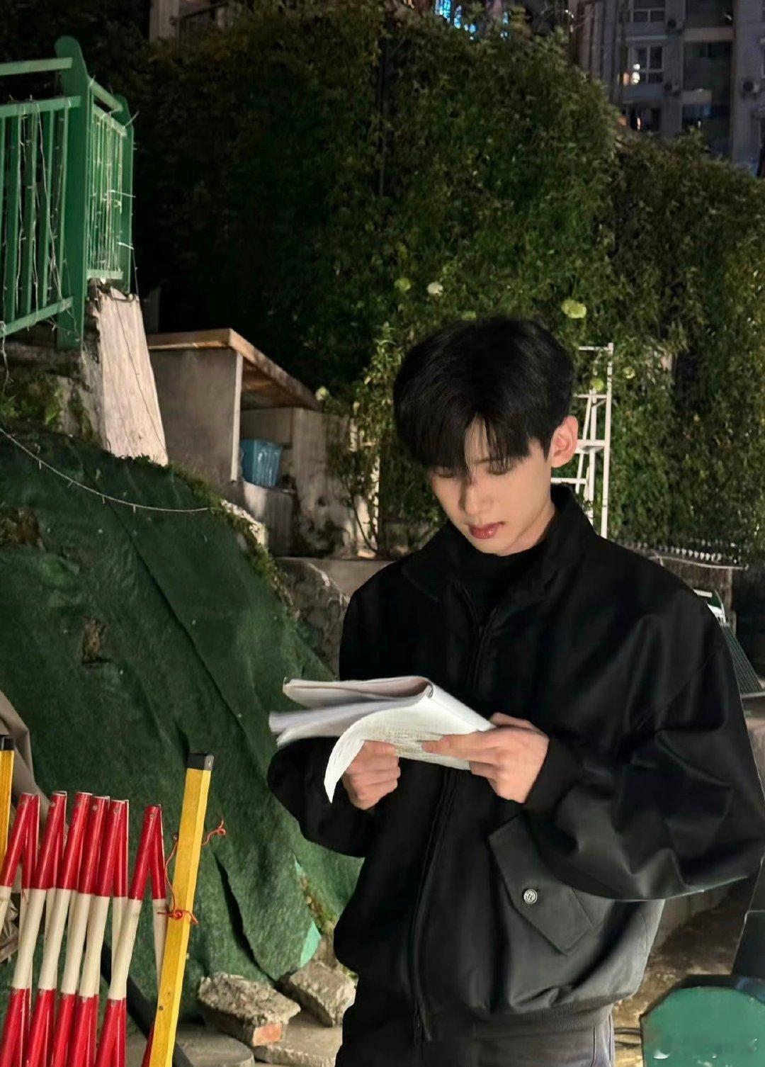 #白敬亭[超话]#想要经验[可怜][可怜] ​