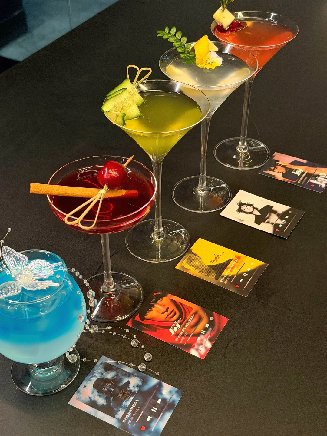 长沙首家！R&B主题bar！好chill…