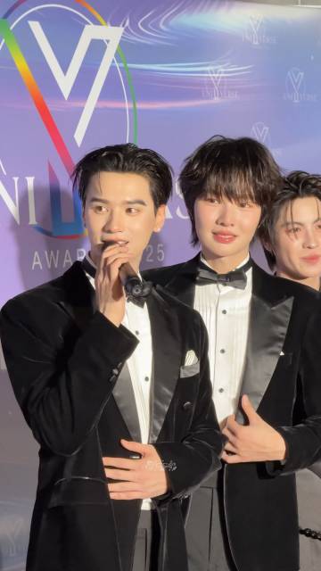 这个狗笑死我了，下意识把话筒递出去结果被妻子锻炼社交<span cla...