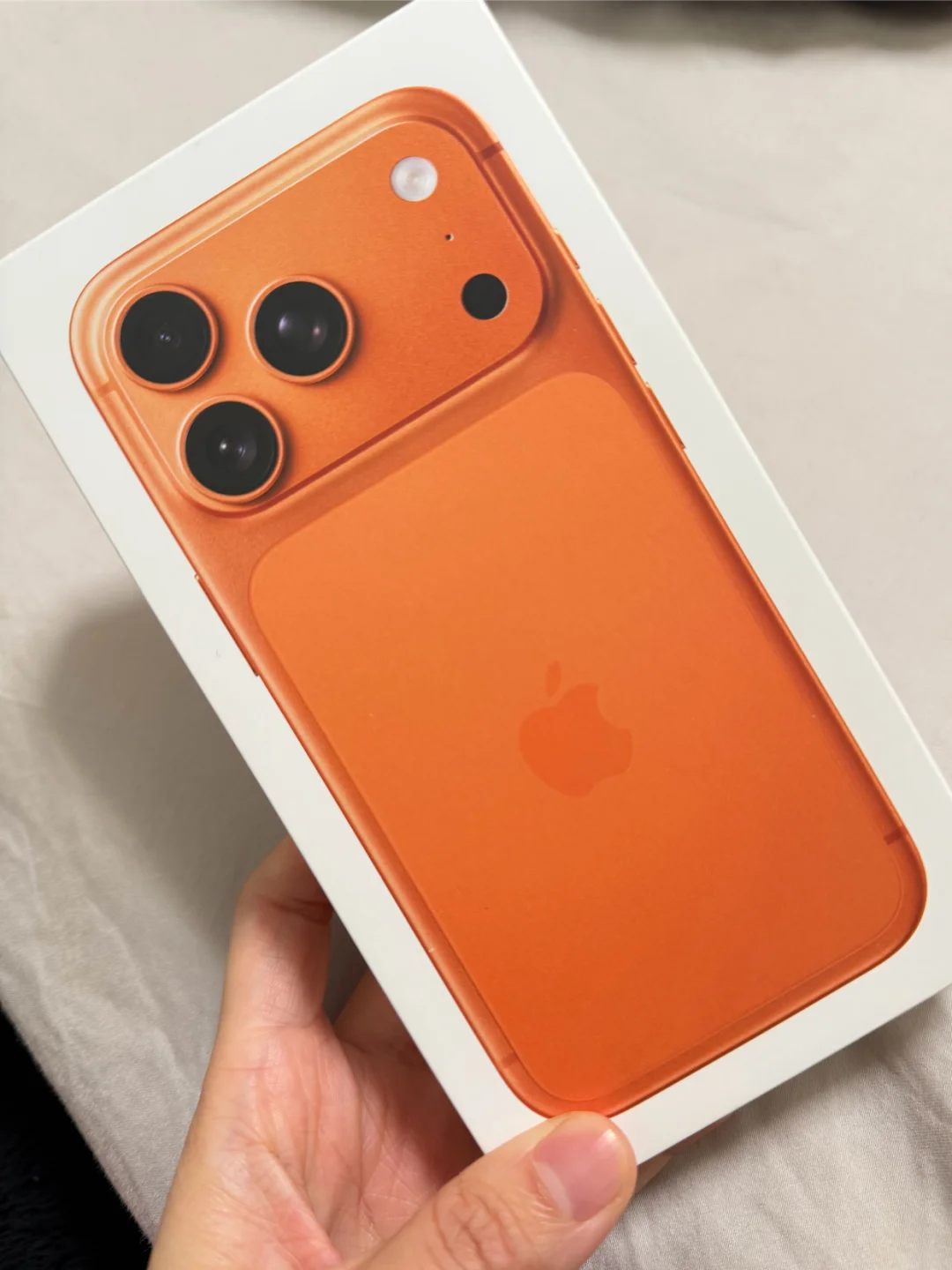 小米17U 6999起！国产涨价还是比iPhone香