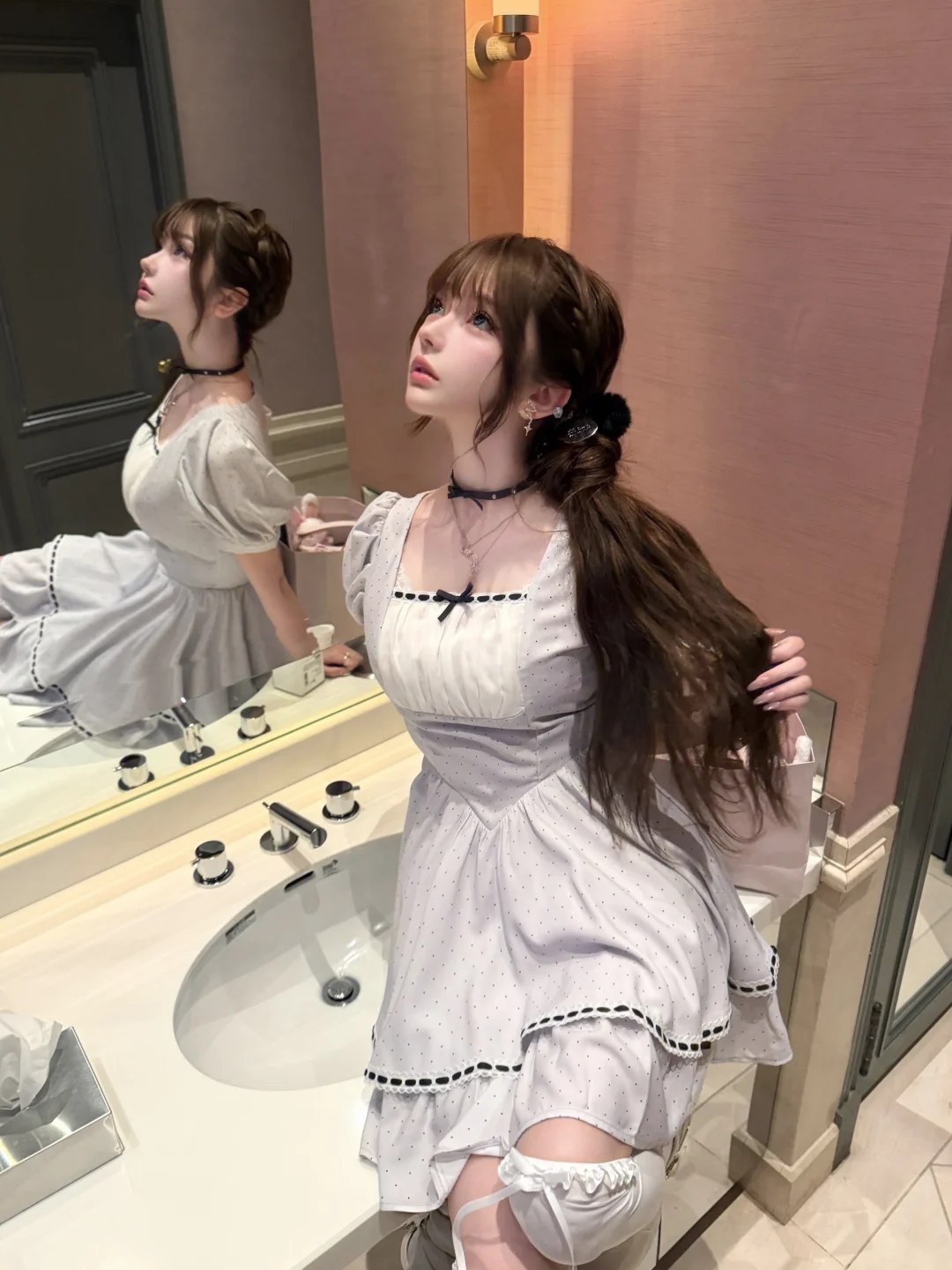 右滑查看我本人vs我虚拟人对比图♡˙°ʚᕱ⑅ᕱɞ°˙