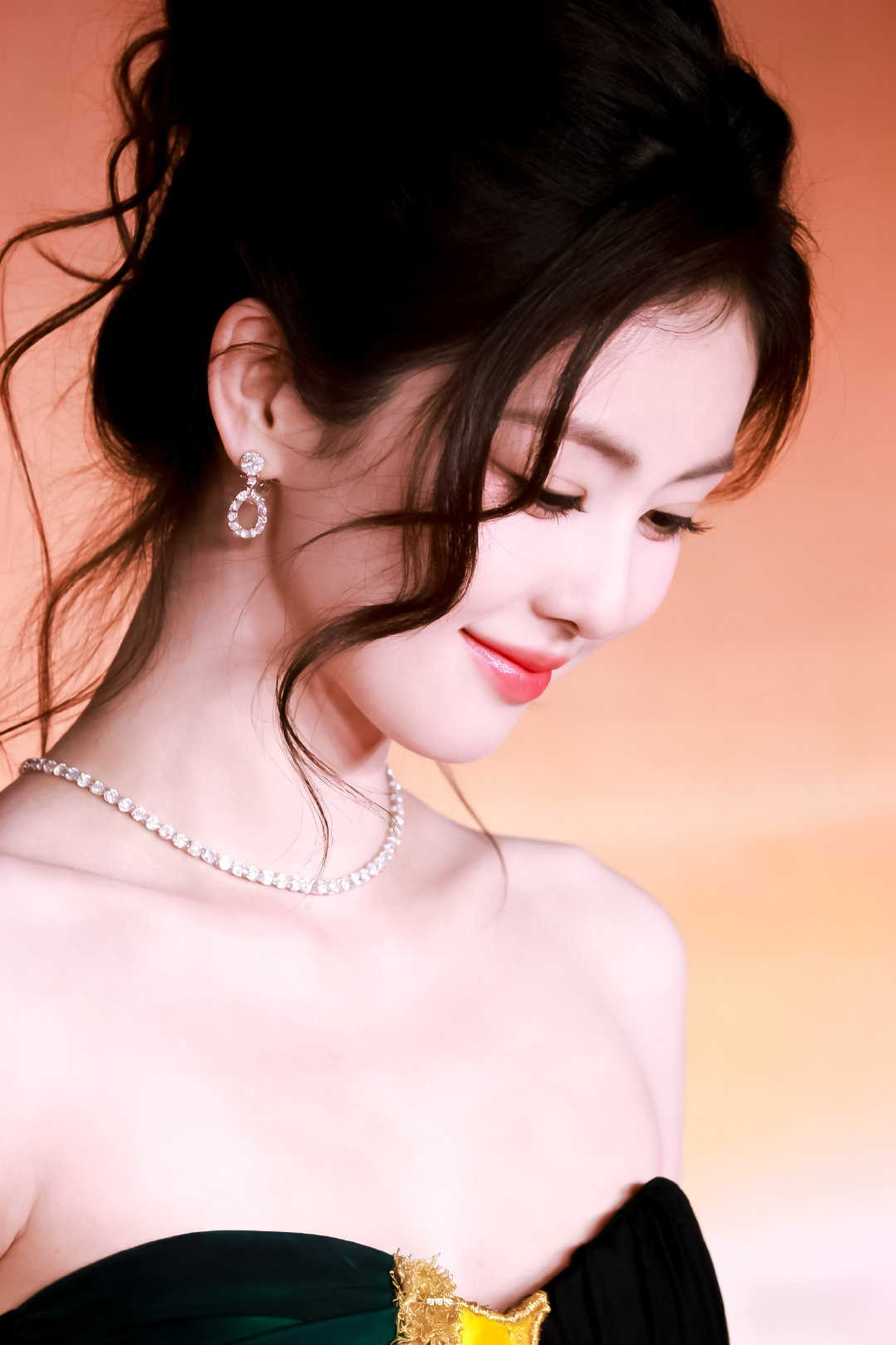 爱意随风起 风止意难平
#白鹿# 🍍#王韵娜# ​