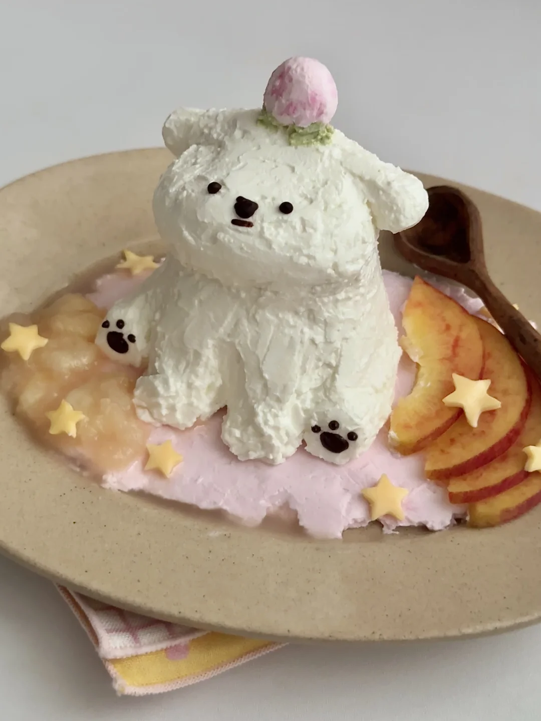 ੯‧̀͡⬮\  潦草小狗桃子酸奶碗🥣