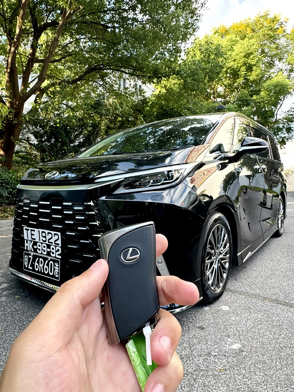 MPV天花板只要108提❗️全新雷尔法lm现车❗️
