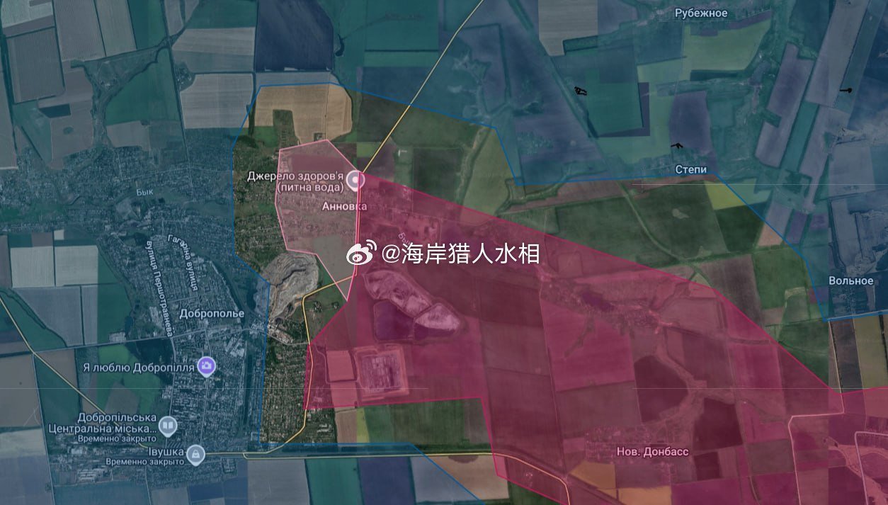 多布罗皮利亚方向安诺夫卡。俄方海步和第114师已经巩固了在T-05-14公路附近的阵地。

欢迎加入:

#俄乌局势新进展##宇树研发费用或比牧原养猪经费低##海岸猎人水相[超话]# ​
