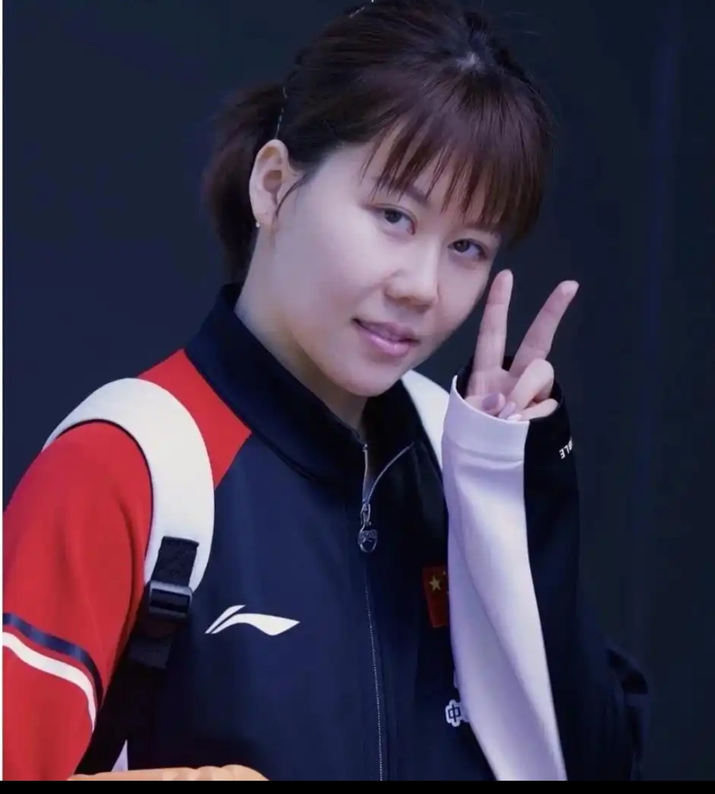 也该歇歇了

孙颖莎休息了，王曼昱也休息了，陈幸同29岁了，连续打了三场高强度比赛，她是咬着牙打木原美悠的，她从来没有说自己身体不好，但必竟29岁了，也该歇歇了！