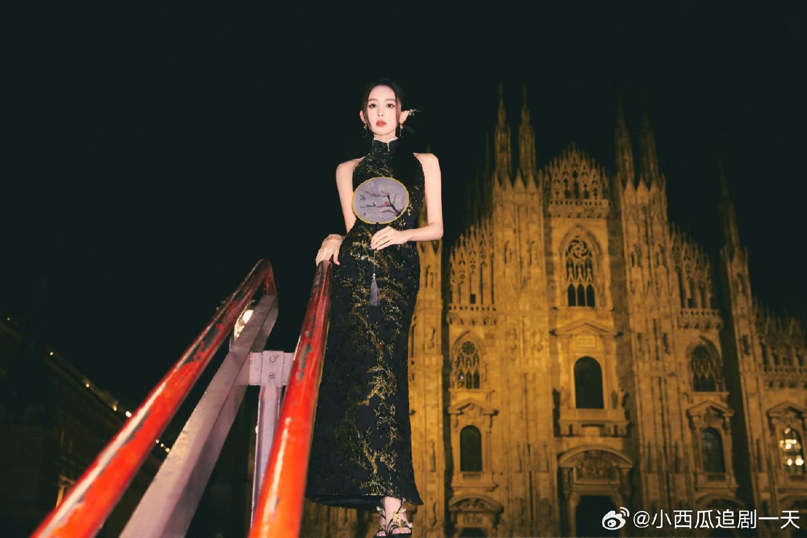 #娜扎旗袍身材#这次不仅被她的旗袍身材惊艳到，更惊喜的是演技进步好大，完全hold住了这个复杂角色。 ​