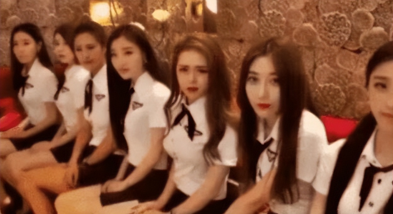 藏着地域文化的深层逻辑。南方姑娘选对象，多瞄准小老板，看重经济实力和...