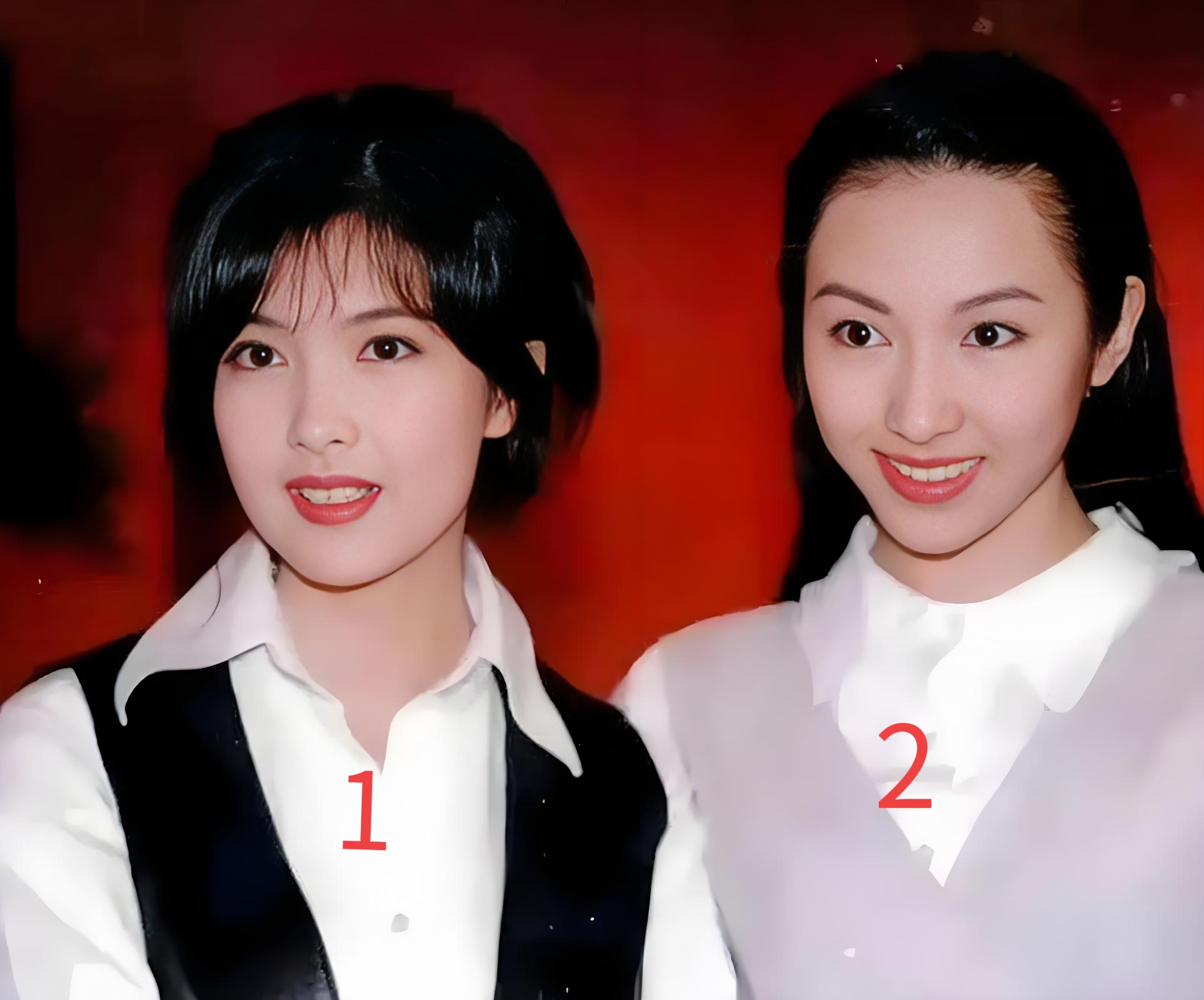 两位美女，我都喜欢，你喜欢几号？