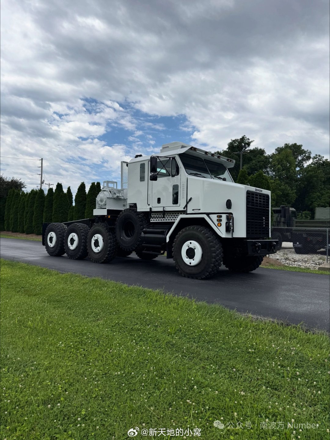 经典老车 奥什科什 M1070 8×81998年 Oshkosh（奥什...