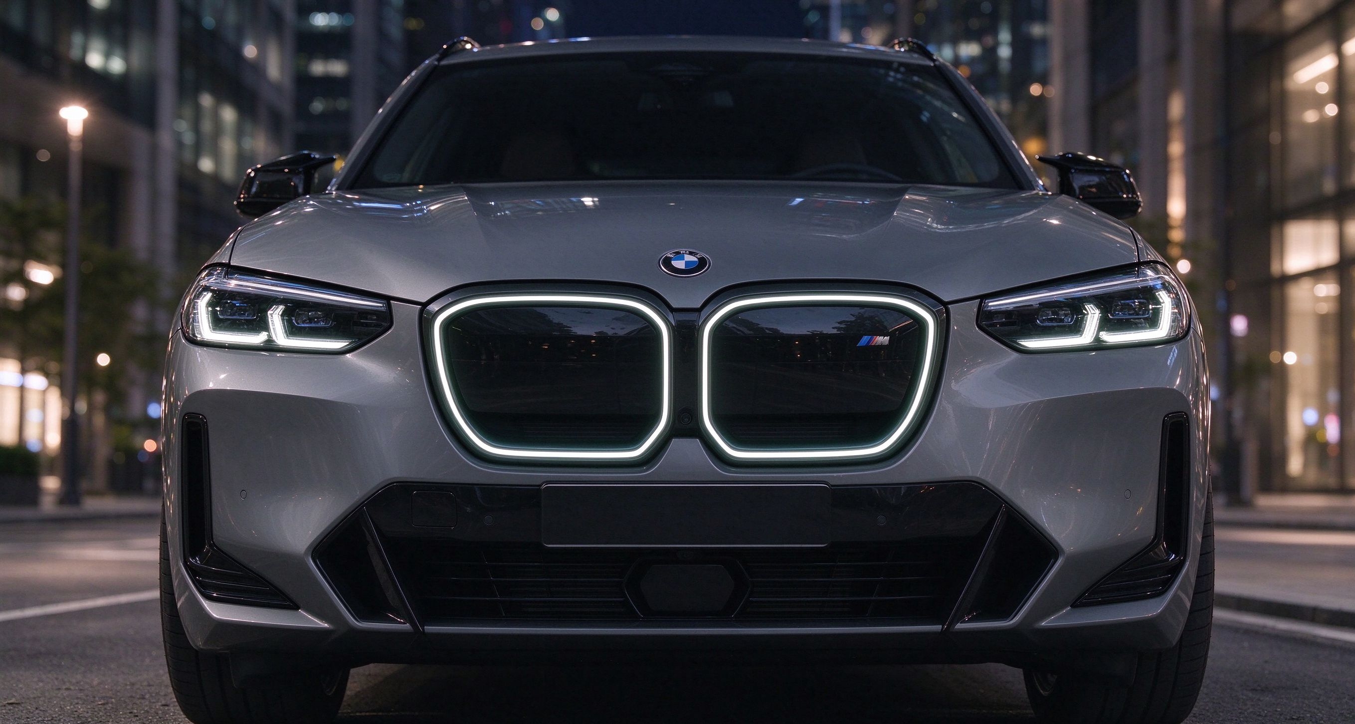宝马新世代iX3 M60发布：612马力、3.9秒破百、续航754km