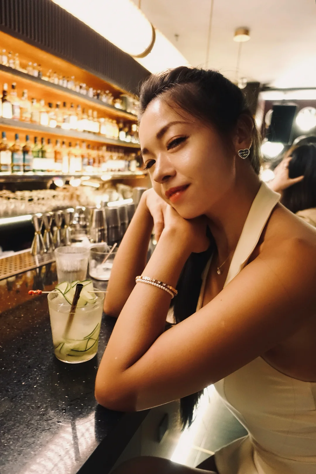 我的旅行必备：一块能上山下海的“硬通货”