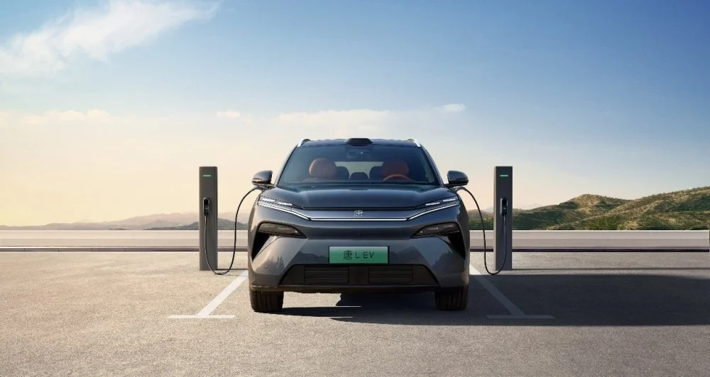 比亚迪唐L DM与海狮05EV闪耀西安国际车展