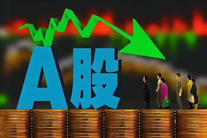 A股：早盘跳空跌破3700！强烈信号落地，下午行情基本定了！

3700点支撑宣告失守，周四A股提前迎来加速调整。看似是指数简单走弱，实则是外围风险传导、市场风格重构、资金情绪集中释放的结果，盘面暗藏的细节远比表面跌幅更值得重视。今天这波调整，根本不是普通回调，背后逻辑值得所有人看清，下午怎 ​