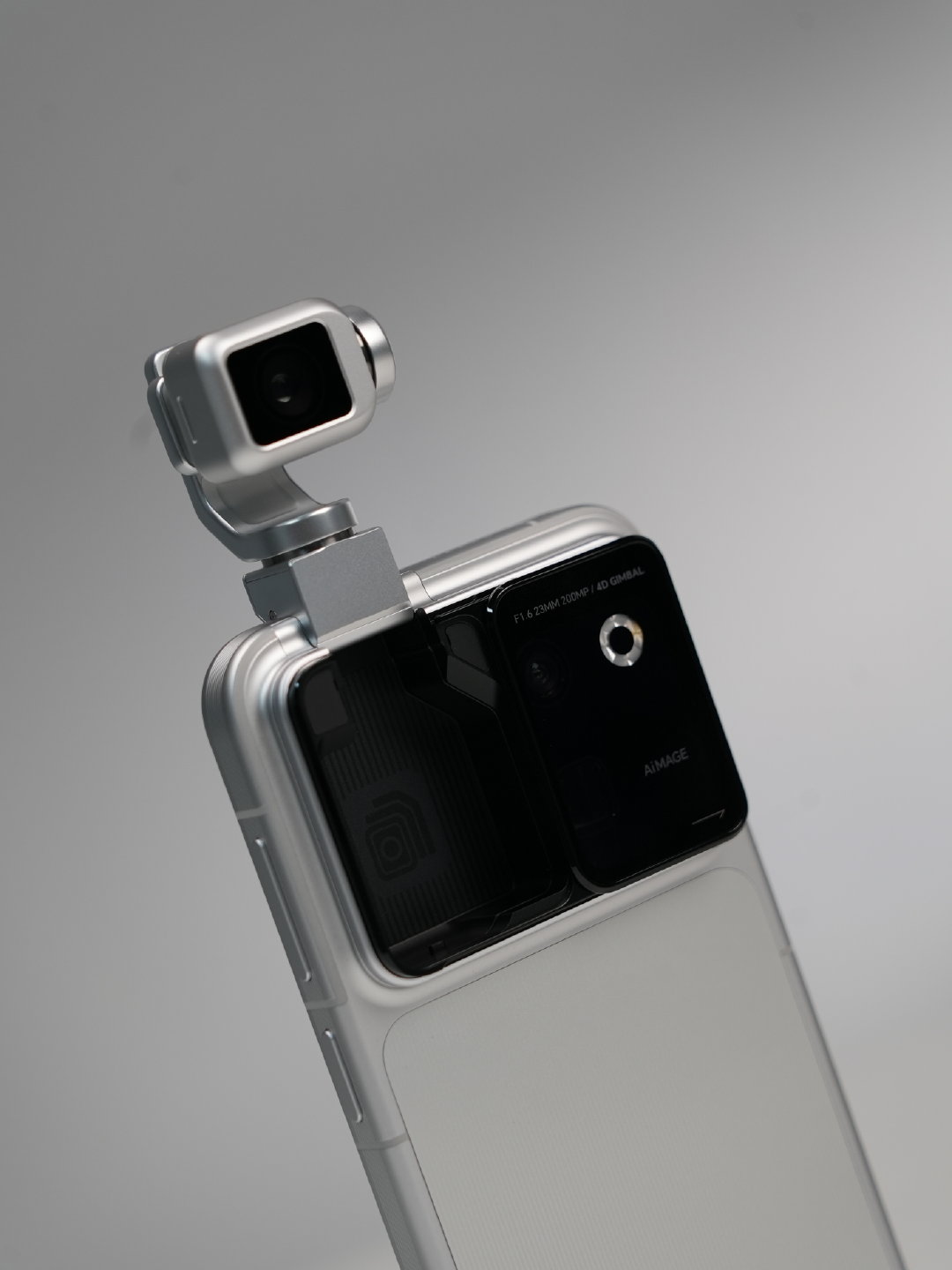 歪脖的 phone 和 Robot phone🤖 ​