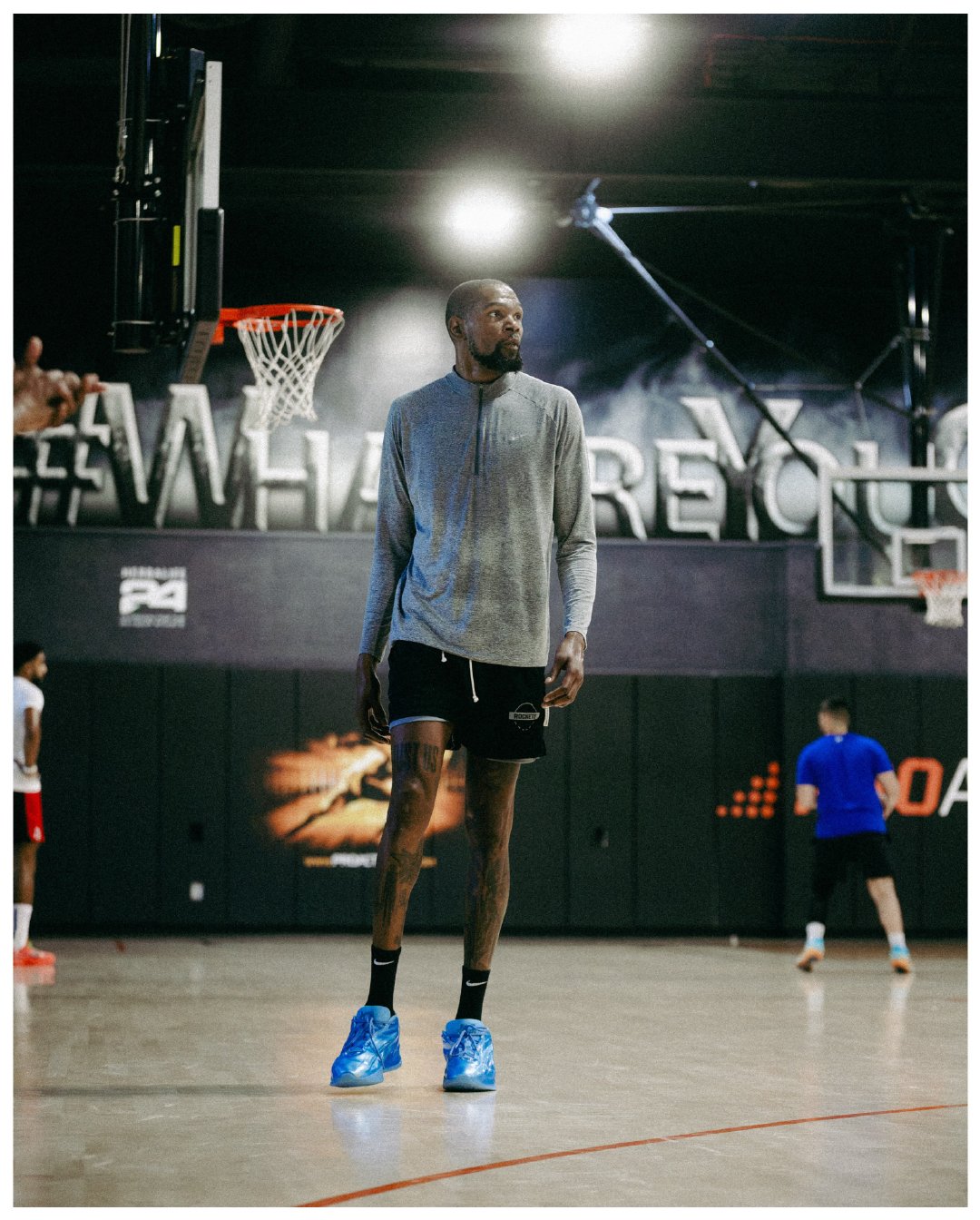 贝利也是好起来了，[喵喵]
能和偶像一起训练了。

#杜兰特##NBA休赛期# ​