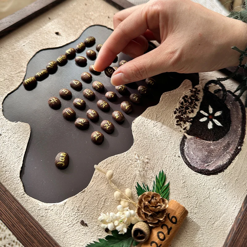 手工磁吸日历📆不喝的咖啡豆有了新去处☕️🫘