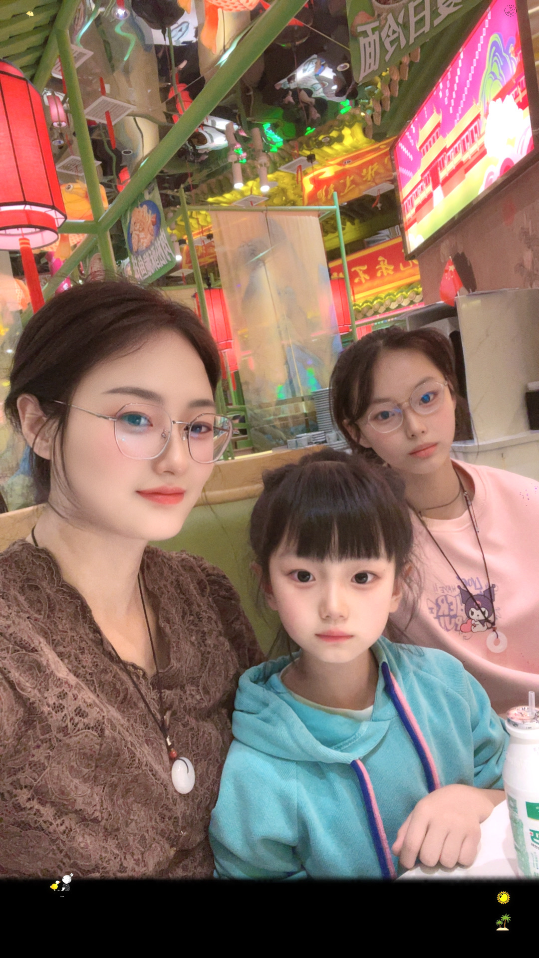 <p>甜系美女 <!--{img:0}--></p><img src=...