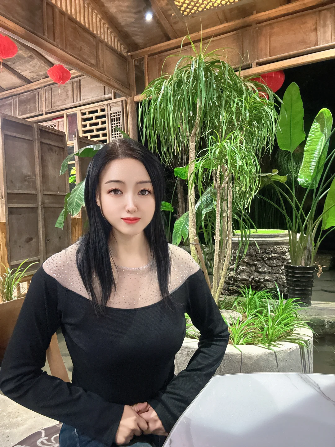 腾冲探店｜藏在山水间的滇菜庭院，氛围感直接