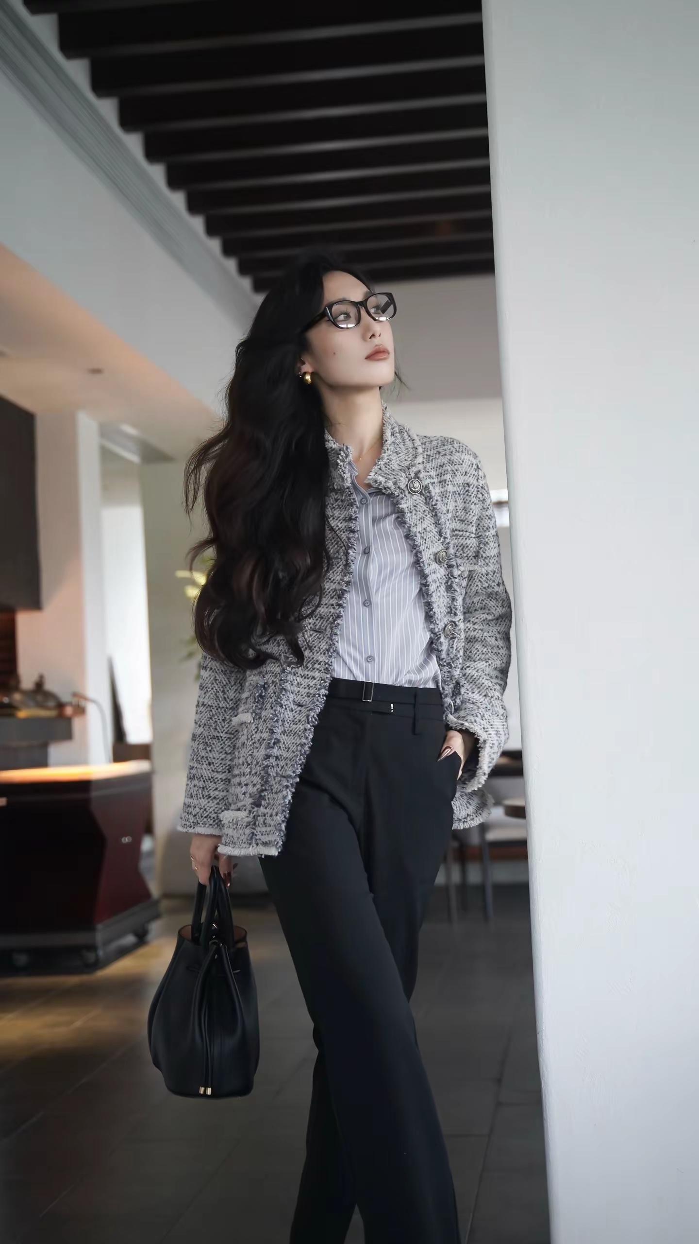 高智感完美女人。