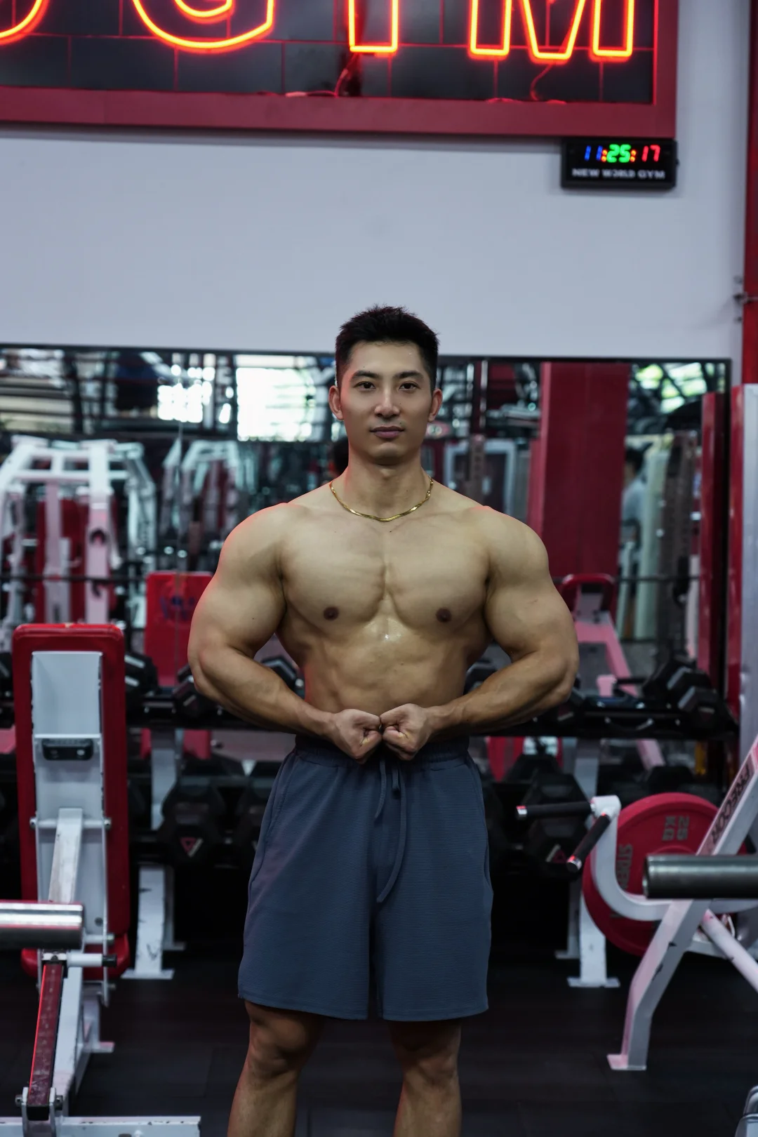 打磨自己的过程很疼，但是一定可以塑造一个更好的自己#健身带给我的长期主义 #让健