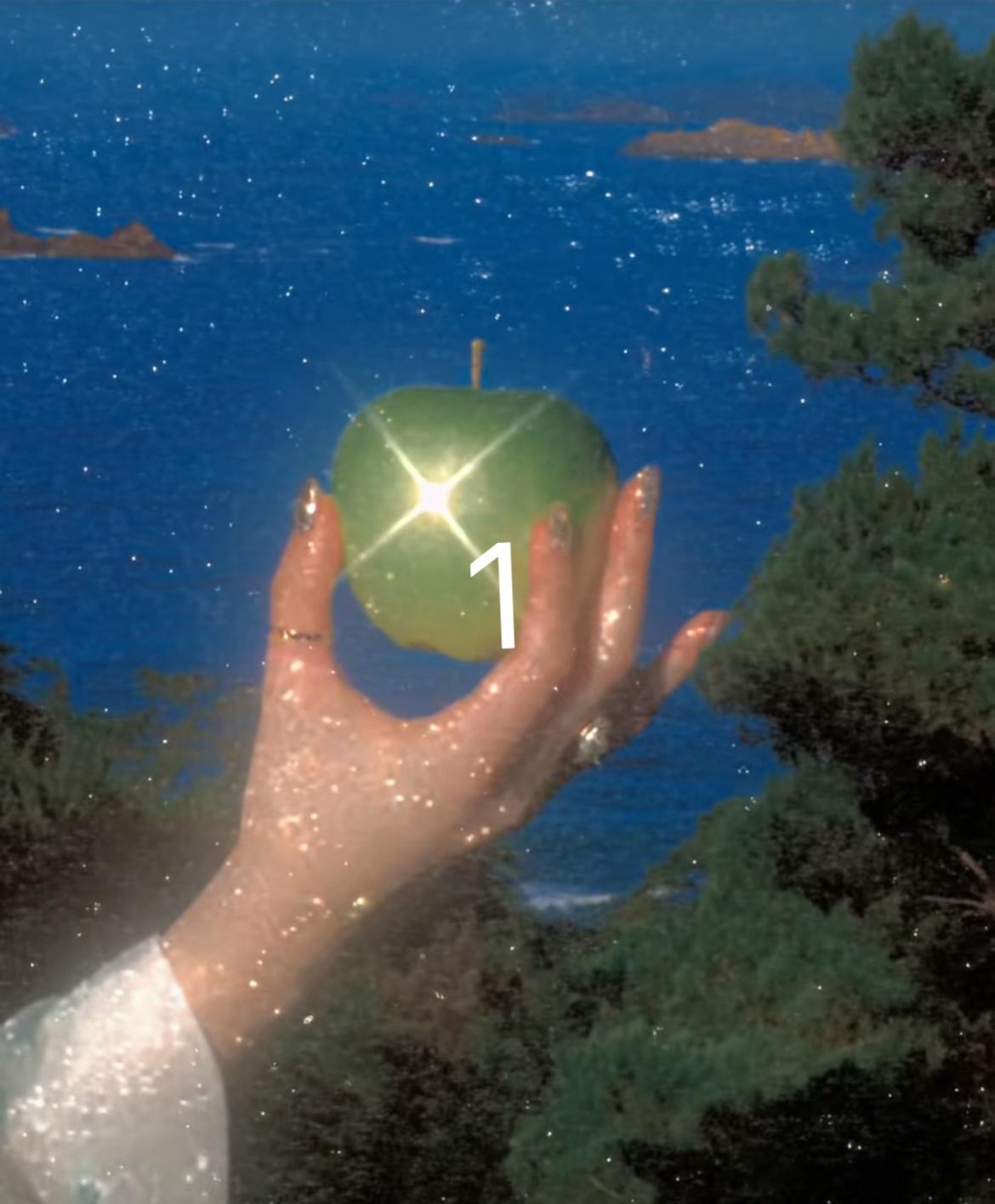 ✨Crystal测试——到26年底，我是再努力奋斗一下还是干脆躺平？🔮下图选择最有感觉的一张，评论留言数字，进行链接吧～星座好运2026 ​​​