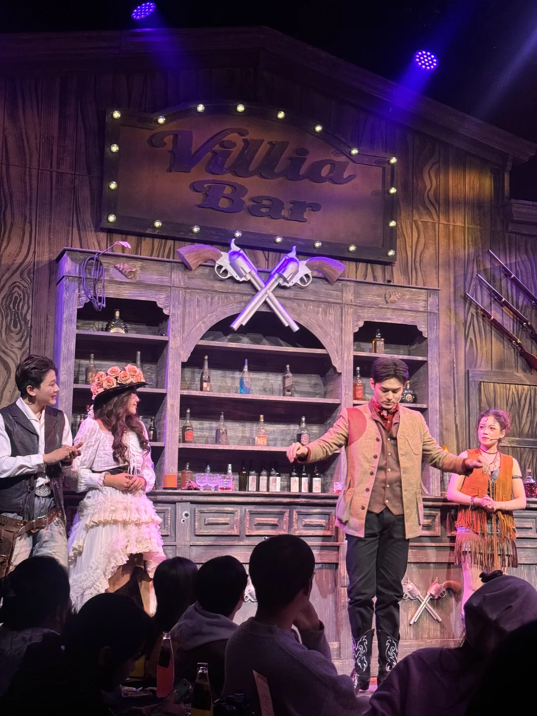 周五晚…开心一下叭～🥳🥳