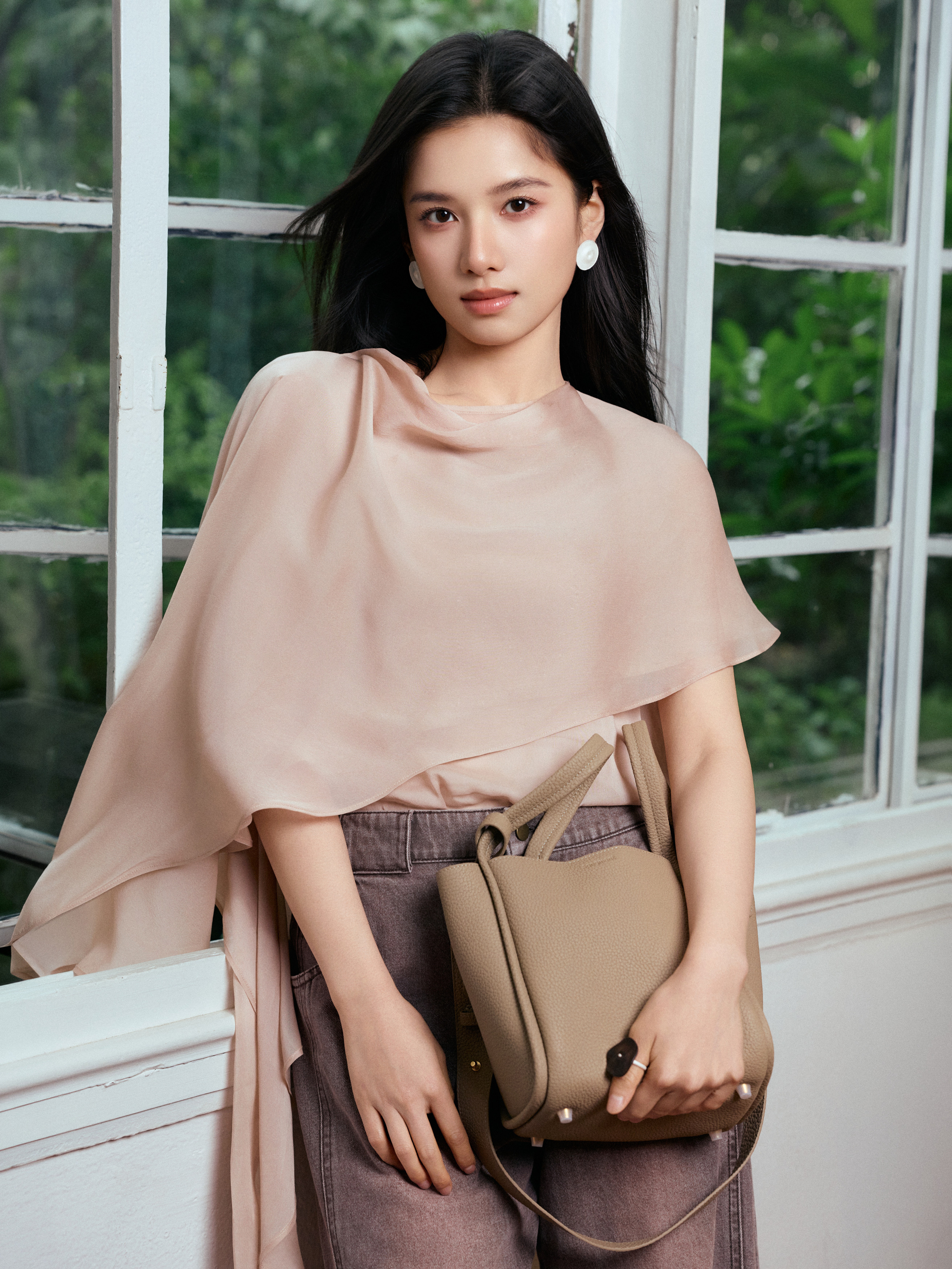 #张婧仪[超话]# 晚安[月亮] ​