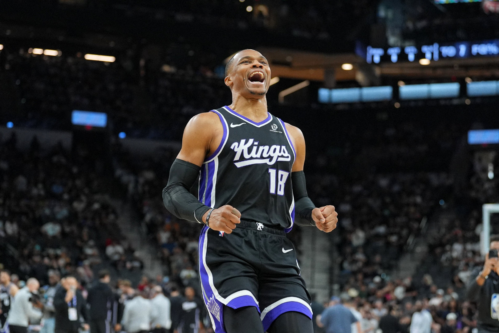 Russell Westbrook

#威斯布鲁克##威少##nba# ​