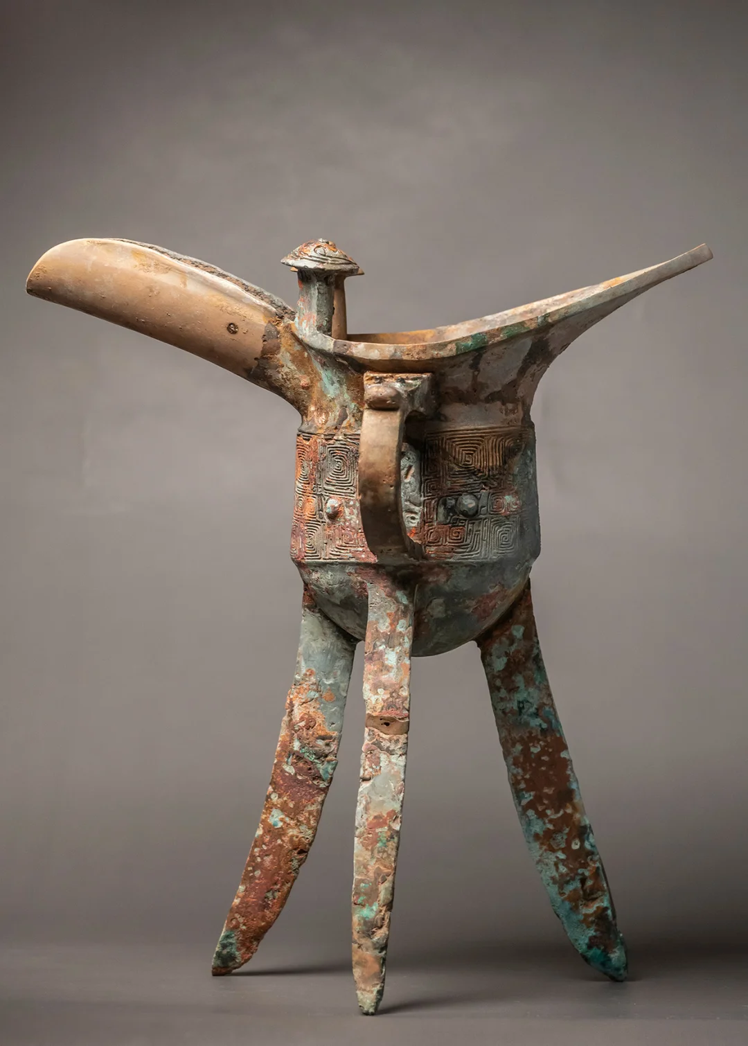 个人藏品饕餮纹爵，初步清理效果分享。