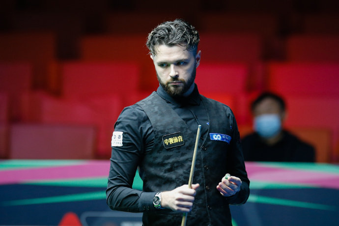 BetVictor#2026斯诺克英格兰公开赛# 64进32轮次

全场比赛奥利弗·莱恩斯打出单杆59、71、84分，赵心童打出单杆102、100分

最终奥利弗·莱恩斯4-2战胜赵心童晋级32强

#斯诺克[超话]# ​