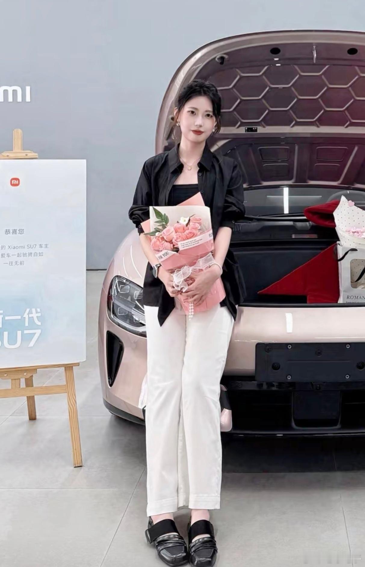 新的一周XRING[礼物]，小米女生新图[礼物]，周一更新1，总第998期  #小米su7##小米yu7﻿##汽车资讯##小米澎程##skynomad# ​